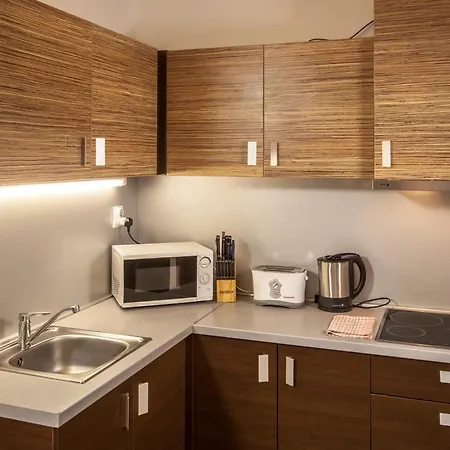 Prater アパートホテル