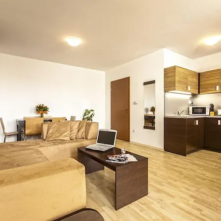 Prater アパートホテル