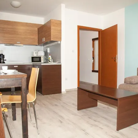 アパートホテル Prater ブダペスト